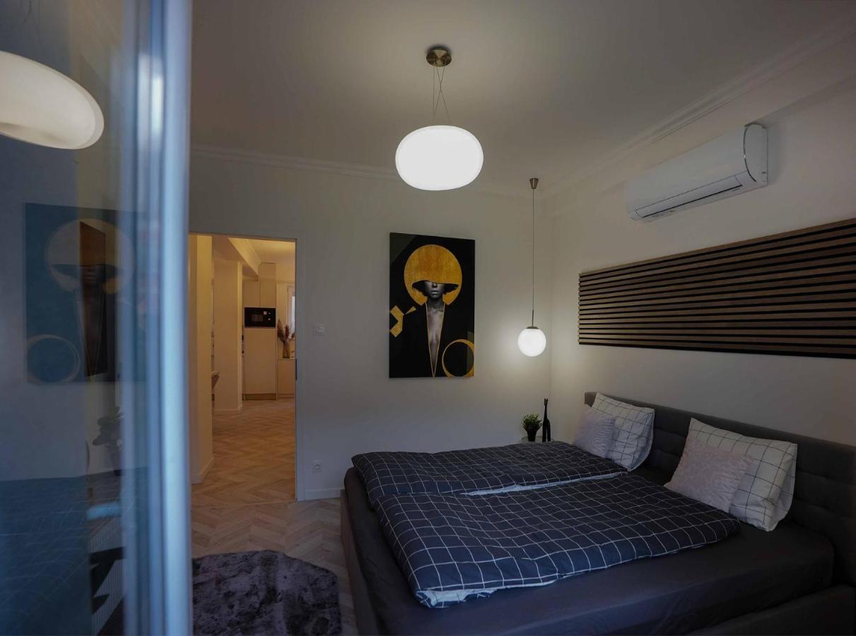 Corvin Avenue Premium Central Apartment Budapeste Exterior foto