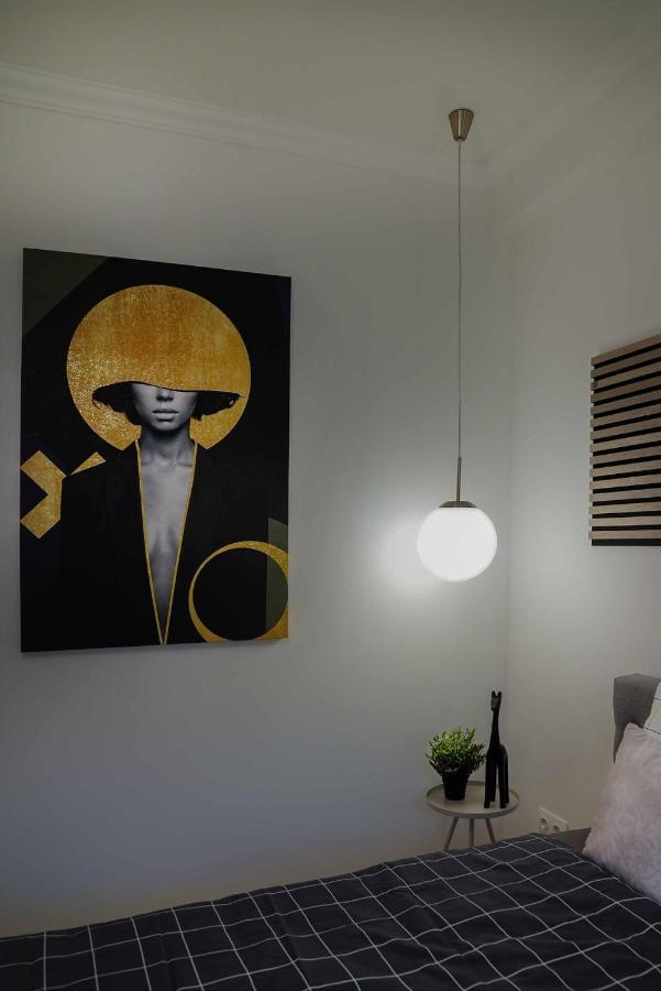 Corvin Avenue Premium Central Apartment Budapeste Exterior foto